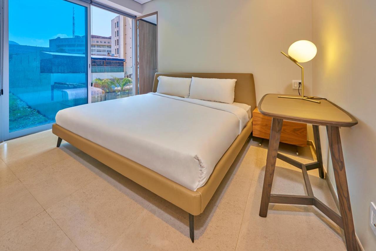 Park Life Queretaro Aparthotel Exterior photo